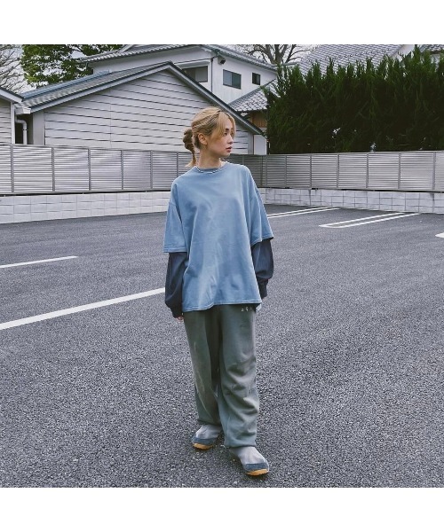 fridge（フリッジ）の「【ANDER】アンダー WORN LAYERED TEE（Tシャツ/カットソー・メンズ・レッド系その他/ブルー系その他/ベージュ系その他・1/2）」の3枚目の写真