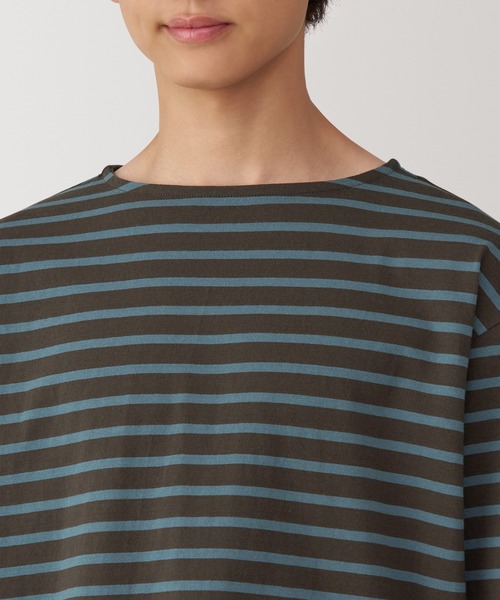 無印良品(ムジルシリョウヒン)の「紳士 洗いざらし太番手ボートネック九分袖Tシャツ(Tシャツ/カットソー・メンズ・ネイビー系/ホワイト系/ダークブラウン系/ブラック系・S/M/L/XL)」の22枚目の写真