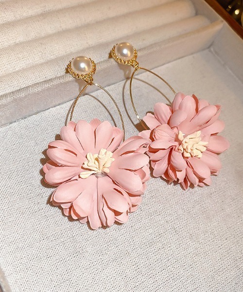 セール】大ぶりフラワーパールデザインピアス（ピアス（両耳用