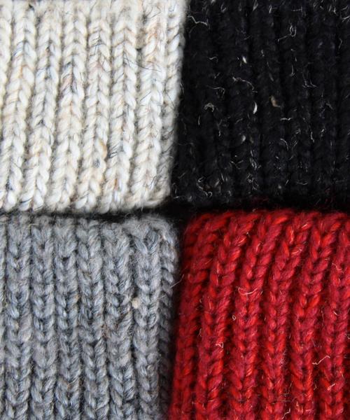 BEAUTY&YOUTH UNITED ARROWS（ビューティーアンドユースユナイテッドアローズ）の「BY∵ ファーポンポンケーブルニットキャップ（ニットキャップ/ビーニー・レディース・ブラック/グレー/ナチュラル/レッド・ﾌﾘ-）」の11枚目の写真