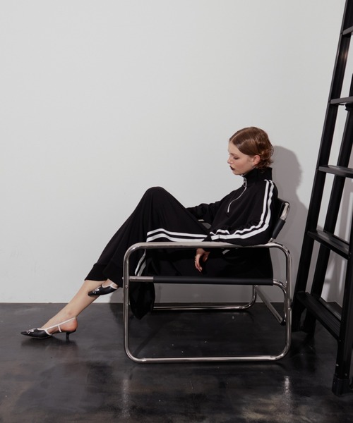 WONEM（ウォンエム）の「ハイネックトラックラインワンピース（ワンピース・レディース・ホワイト/ネイビー/ブラック・FREE）」の6枚目の写真