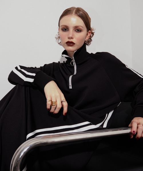 WONEM（ウォンエム）の「ハイネックトラックラインワンピース（ワンピース・レディース・ホワイト/ネイビー/ブラック・FREE）」の10枚目の写真