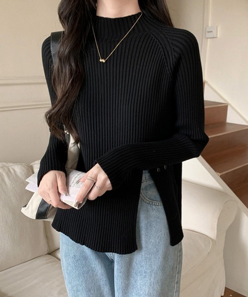 Miniministore(ミニミニストア)の「ニットトップス スリット入り 春秋冬(ニット/セーター・レディース・ブラック/カーキ/ホワイト・FREE)」の3枚目の写真