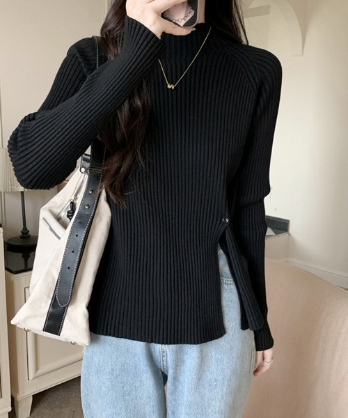 Miniministore(ミニミニストア)の「ニットトップス スリット入り 春秋冬(ニット/セーター・レディース・ブラック/カーキ/ホワイト・FREE)」の7枚目の写真