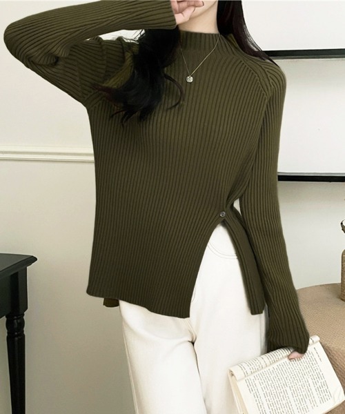 Miniministore(ミニミニストア)の「ニットトップス スリット入り 春秋冬(ニット/セーター・レディース・ブラック/カーキ/ホワイト・FREE)」の11枚目の写真