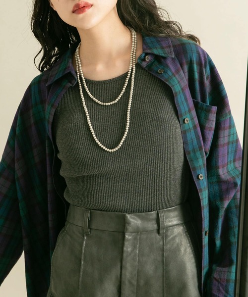 KBF(ケイビーエフ)の「RIBタンクトップ(タンクトップ・レディース・オートミール/チャコールグレー/グレー・ONE)」の10枚目の写真