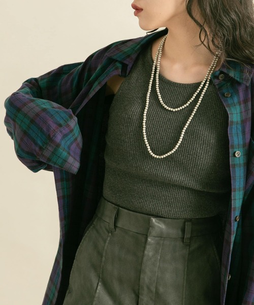 KBF(ケイビーエフ)の「RIBタンクトップ(タンクトップ・レディース・オートミール/チャコールグレー/グレー・ONE)」の11枚目の写真