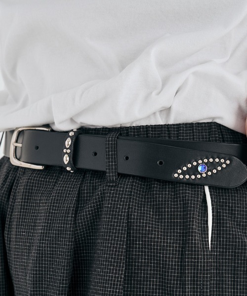 EFFECTEN(エフェクテン)の「mko12299-UTILITY Studs Leather Belt ベルト(ベルト・メンズ・ブラック・3/2)」の1枚目の写真
