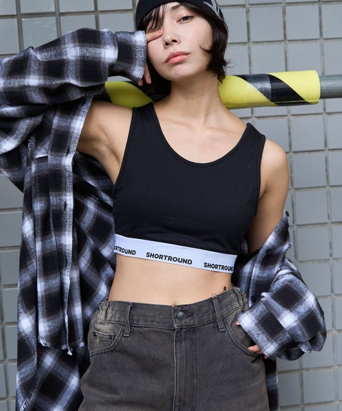 SHORT ROUND(ショートラウンド)の「SHORT ROUND/ロゴブラトップ(キャミソール・レディース・ブラック/杢グレー・MEDIUM/SMALL)」の5枚目の写真