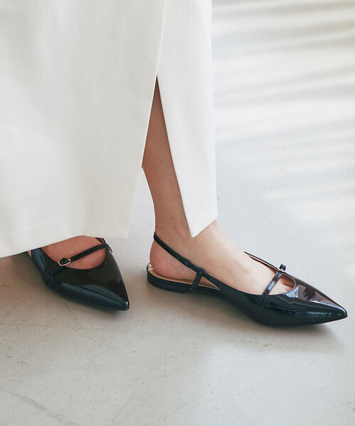 La boutique BonBon（ラブティックボンボン）の「スリングバックベルトサンダル（サンダル・レディース・シルバー/ブラック・23.5cm/24cm/23cm）」の2枚目の写真