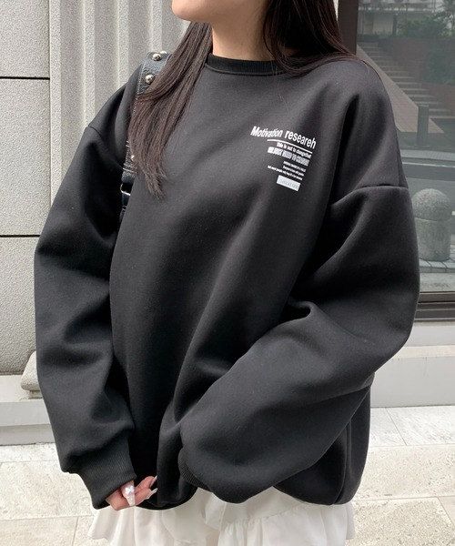 Teem Store(チームストア)の「裏起毛バックプリントオーバーサイズスウェットプルオーバー(スウェット・レディース・グレー/ブラック/アイボリー/チャコール・L/M)」の21枚目の写真
