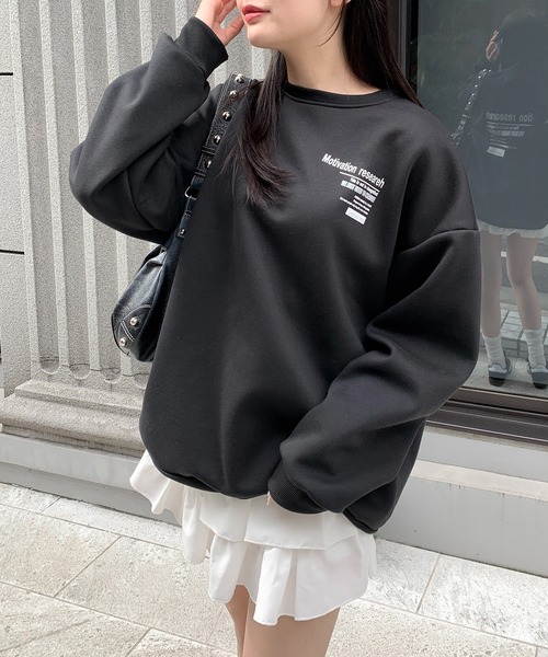 Teem Store(チームストア)の「裏起毛バックプリントオーバーサイズスウェットプルオーバー(スウェット・レディース・グレー/ブラック/アイボリー/チャコール・L/M)」の16枚目の写真