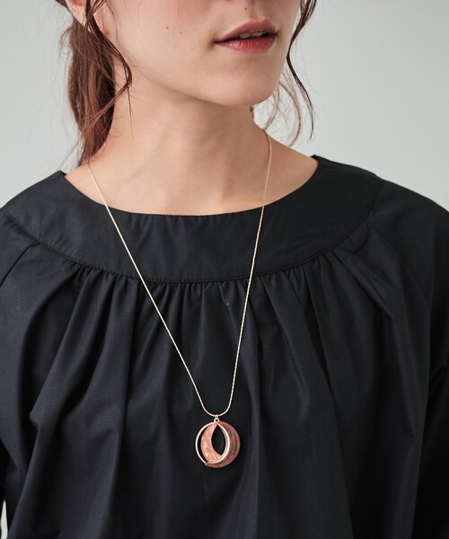 SHOO・LA・RUE（シューラルー）の「◆三日月サークルネックレス（ネックレス・レディース・ピンクゴールド/ゴールド/シルバー系その他・00）」の8枚目の写真