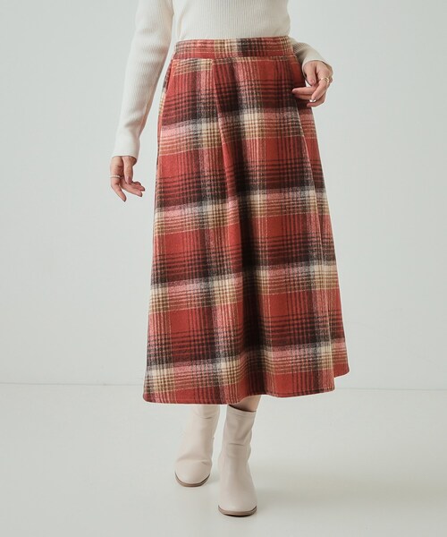 DRESKIP（ドレスキップ）の「◆【S-LL】見た目もあったか シャギー調チェックフレアスカート（スカート・レディース・ベージュ系1/ワイン系3/ブラック系1・04/03/02/01）」の12枚目の写真