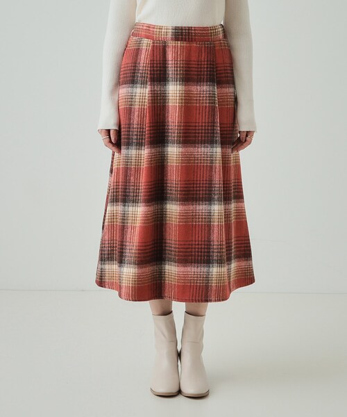 DRESKIP（ドレスキップ）の「◆【S-LL】見た目もあったか シャギー調チェックフレアスカート（スカート・レディース・ベージュ系1/ワイン系3/ブラック系1・04/03/02/01）」の16枚目の写真