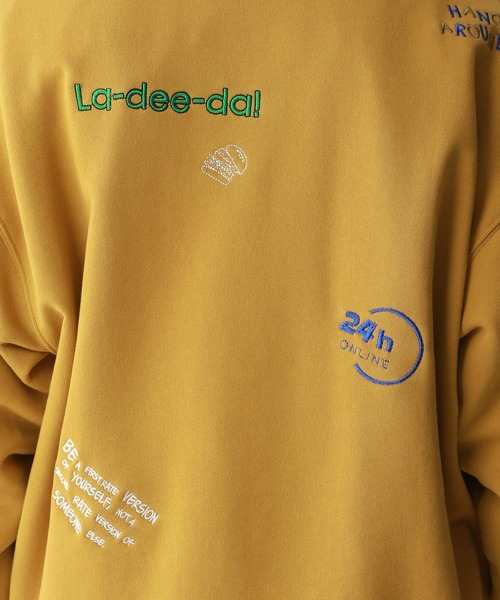 RAGEBLUE（レイジブルー）の「サガラ刺繍/ワッペンデザイン/オーバーサイズスウェット（スウェット・メンズ・ホワイト/ネイビー/イエロー・LARGE/MEDIUM）」の6枚目の写真