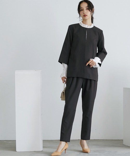 Callarus(カラルス)の「【入学式・卒業式・フォーマル】バックプリーツデザインジャケットストレッチパンツスーツ(ジャケット+パンツ)〔Callarus〕(スーツセット・レディース・ブラック/ベージュ・LL/L/M/S/3L)」の14枚目の写真