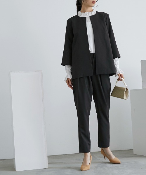 Callarus(カラルス)の「【入学式・卒業式・フォーマル】バックプリーツデザインジャケットストレッチパンツスーツ(ジャケット+パンツ)〔Callarus〕(スーツセット・レディース・ブラック/ベージュ・LL/L/M/S/3L)」の17枚目の写真