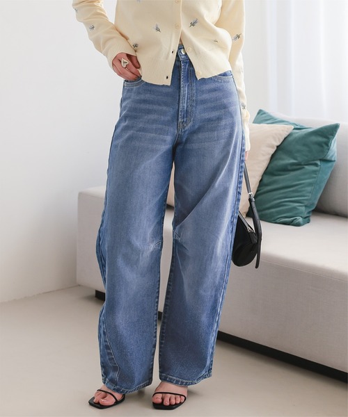 titivate(ティティベイト)の「カーブラインデニムパンツ(デニムパンツ・レディース・ブラック系その他/ブラック系その他2/アイボリー/ライトブルー/インディゴブルー/ブルー・M)」の6枚目の写真
