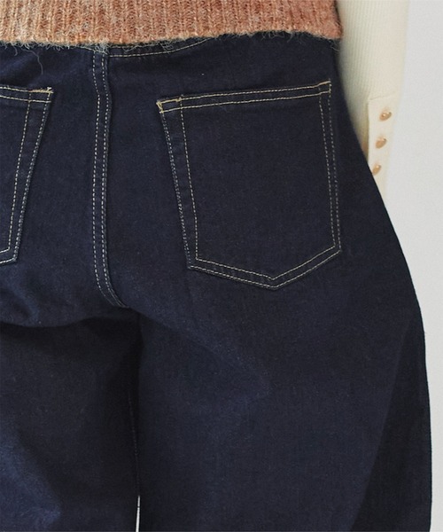 titivate(ティティベイト)の「カーブラインデニムパンツ(デニムパンツ・レディース・ブラック系その他/ブラック系その他2/アイボリー/ライトブルー/インディゴブルー/ブルー・M)」の16枚目の写真