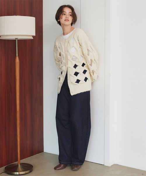titivate(ティティベイト)の「カーブラインデニムパンツ(デニムパンツ・レディース・ブラック系その他/ブラック系その他2/アイボリー/ライトブルー/インディゴブルー/ブルー・M)」の20枚目の写真