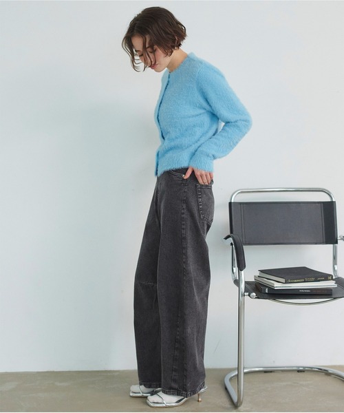 titivate(ティティベイト)の「カーブラインデニムパンツ(デニムパンツ・レディース・ブラック系その他/ブラック系その他2/アイボリー/ライトブルー/インディゴブルー/ブルー・M)」の8枚目の写真