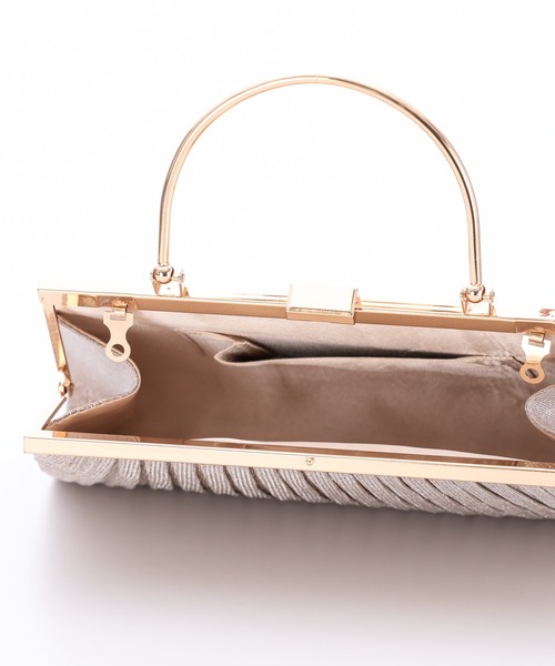 haremode（ハレモード）の「メタルハンドルラメプリーツパーティーバッグ（クラッチバッグ・レディース・ベージュ/シルバー/ブラック・FREE）」の11枚目の写真