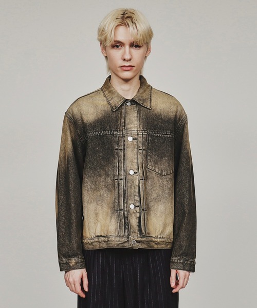 tk.TAKEO KIKUCHI（ティーケータケオキクチ）の「ウォッシュドカラーデニムブルゾン（デニムジャケット・メンズ・ネイビー/ブラック・02/03）」の3枚目の写真