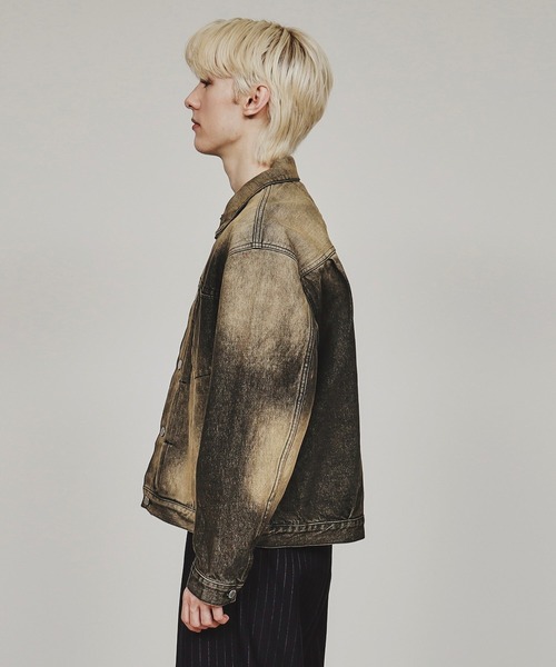 tk.TAKEO KIKUCHI（ティーケータケオキクチ）の「ウォッシュドカラーデニムブルゾン（デニムジャケット・メンズ・ネイビー/ブラック・02/03）」の4枚目の写真