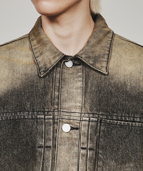 tk.TAKEO KIKUCHI（ティーケータケオキクチ）の「ウォッシュドカラーデニムブルゾン（デニムジャケット・メンズ・ネイビー/ブラック・02/03）」の6枚目の写真