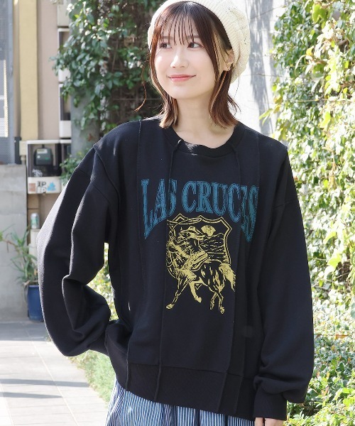 チチカカ(チチカカ)の「ランダムタックプリントプルオーバー(スウェット・レディース・ブラック/オフホワイト/ブルー・FREE)」の2枚目の写真