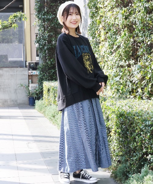 チチカカ(チチカカ)の「ランダムタックプリントプルオーバー(スウェット・レディース・ブラック/オフホワイト/ブルー・FREE)」の5枚目の写真