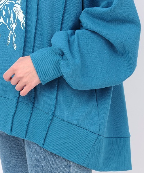 チチカカ(チチカカ)の「ランダムタックプリントプルオーバー(スウェット・レディース・ブラック/オフホワイト/ブルー・FREE)」の13枚目の写真