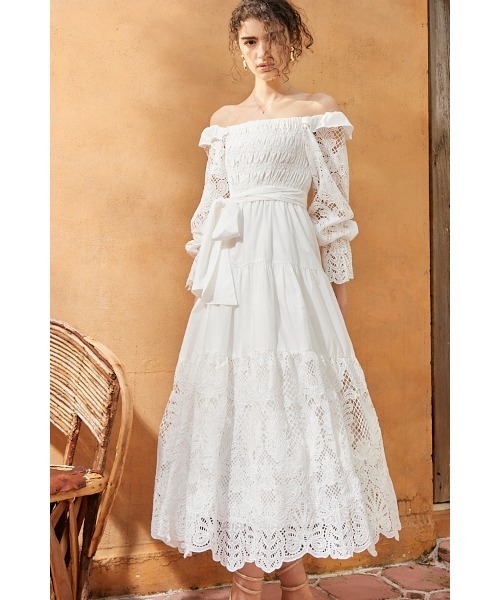 週末特別値下げestella.kワンピース　未使用 Kahina Long Dress ギャザリングエアリードレス（ワンピース