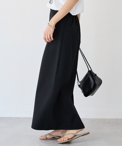 LAVEANGE（ラビアンジェ）の「ポンチナロースカート（スカート・レディース・ライトベージュ/ブラック・LL/M/4L/3L）」の3枚目の写真