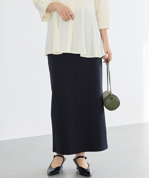 LAVEANGE（ラビアンジェ）の「ポンチナロースカート（スカート・レディース・ライトベージュ/ブラック・LL/M/4L/3L）」の17枚目の写真
