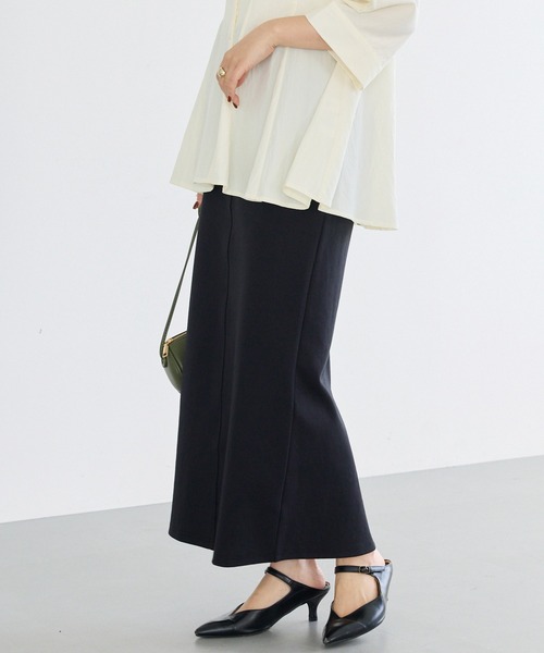 LAVEANGE（ラビアンジェ）の「ポンチナロースカート（スカート・レディース・ライトベージュ/ブラック・LL/M/4L/3L）」の18枚目の写真