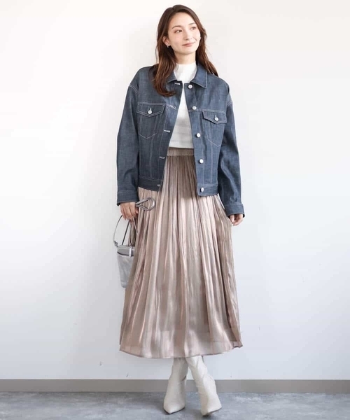 MK MICHEL KLEIN（エムケーミッシェルクラン）の「デニムライクジャケット（デニムジャケット・レディース・ネイビー・38）」の3枚目の写真