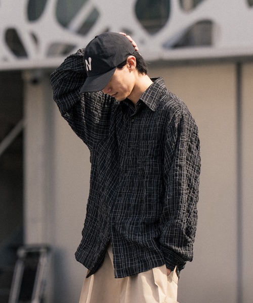 Nanmo.（ナンモ）の「SEERSUCKER LONG SHIRT / シアサッカーロング