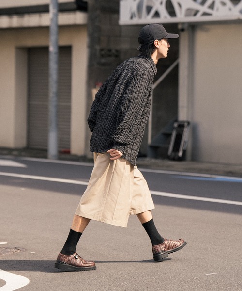 Nanmo.（ナンモ）の「SEERSUCKER LONG SHIRT / シアサッカーロング