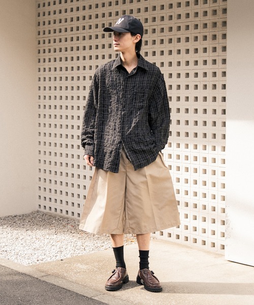 Nanmo.（ナンモ）の「SEERSUCKER LONG SHIRT / シアサッカーロング