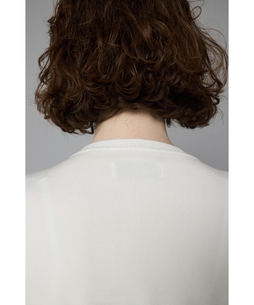 HeRIN.CYE（ヘリンドットサイ）の「Box silhouette tops　　ボックスシルエットトップス（ニット/セーター・レディース・ホワイト/レッド/ブラック・FREE）」の17枚目の写真