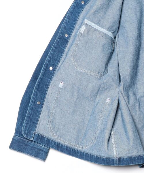KRIFF MAYER（クリフメイヤー）の「KRIFF MAYER colorless coveralls / ノーカラーカバーオール unisex（デニムジャケット・メンズ・ダークブルー/ライトブルー・XL/L/M）」の4枚目の写真