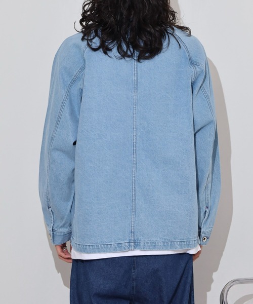 KRIFF MAYER（クリフメイヤー）の「KRIFF MAYER colorless coveralls / ノーカラーカバーオール unisex（デニムジャケット・メンズ・ダークブルー/ライトブルー・XL/L/M）」の6枚目の写真