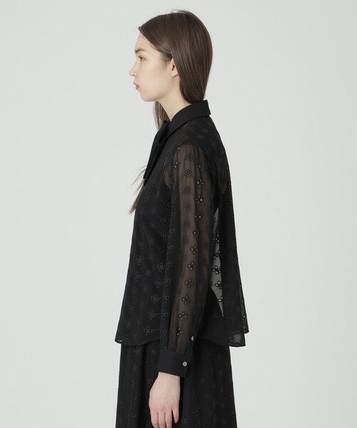 BLUE LABEL CRESTBRIDGE（ブルーレーベルクレストブリッジ）の「エンブロイダリーシフォンブラウス（シャツ/ブラウス・レディース・ブラック/オフホワイト・36/38）」の8枚目の写真