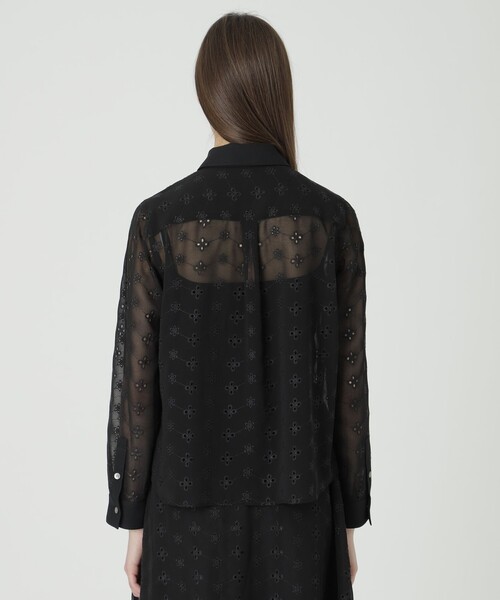 BLUE LABEL CRESTBRIDGE（ブルーレーベルクレストブリッジ）の「エンブロイダリーシフォンブラウス（シャツ/ブラウス・レディース・ブラック/オフホワイト・36/38）」の9枚目の写真