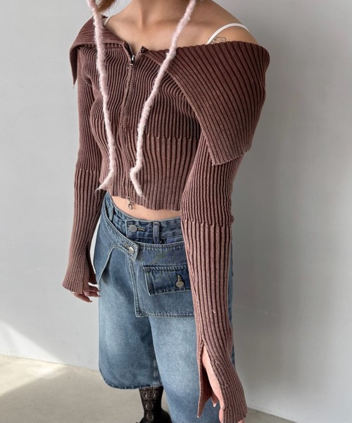 SANSeLF（サンセルフ）の「【SANSeLF】 オフショルダー ニットトップス ジップアップ スリットスリーブ sanw25a028（その他トップス・レディース・ブラウン/カーキ/ブラック・FREE）」の7枚目の写真