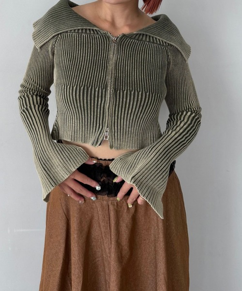 SANSeLF（サンセルフ）の「【SANSeLF】 オフショルダー ニットトップス ジップアップ スリットスリーブ sanw25a028（その他トップス・レディース・ブラウン/カーキ/ブラック・FREE）」の22枚目の写真