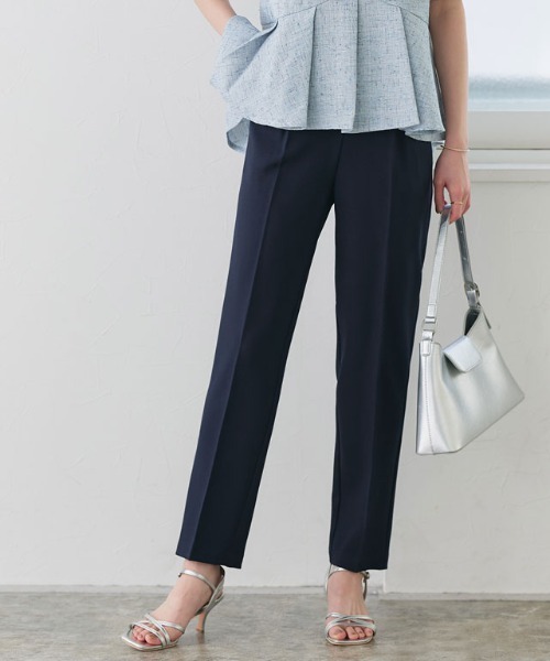 Pierrot（ピエロ）の「接触冷感高見えゆるテーパードパンツ（その他パンツ・レディース・ピンク/チャコール/ベージュ系その他/杢グレー/ブラック/ネイビー・TLL/TM/M/S/PL/PM/PS/L/TL/LL）」の5枚目の写真