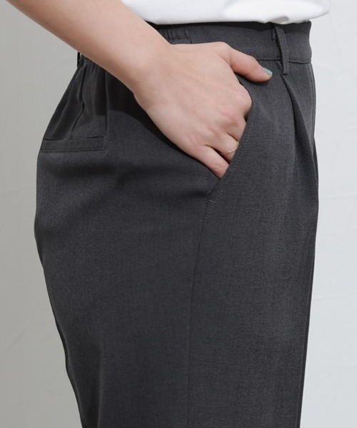 Pierrot（ピエロ）の「接触冷感高見えゆるテーパードパンツ（その他パンツ・レディース・ピンク/チャコール/ベージュ系その他/杢グレー/ブラック/ネイビー・TLL/TM/M/S/PL/PM/PS/L/TL/LL）」の14枚目の写真